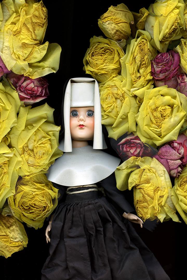 Edition 1 of 6
Framed
photography, digital, female, floral