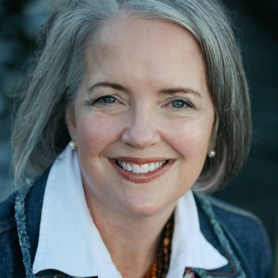 Headshot of Elaine Rice Bachmann