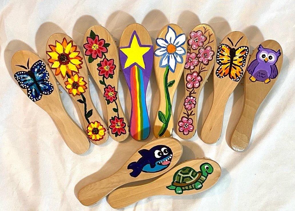 Fun, unique and whimsical hand painted hairbrushes!
A small but beautiful hairbrush to use daily and carry in your purse!
Perfect for small children. My hand painted hairbrushes make it fun for kids to brush their hair regularly!
