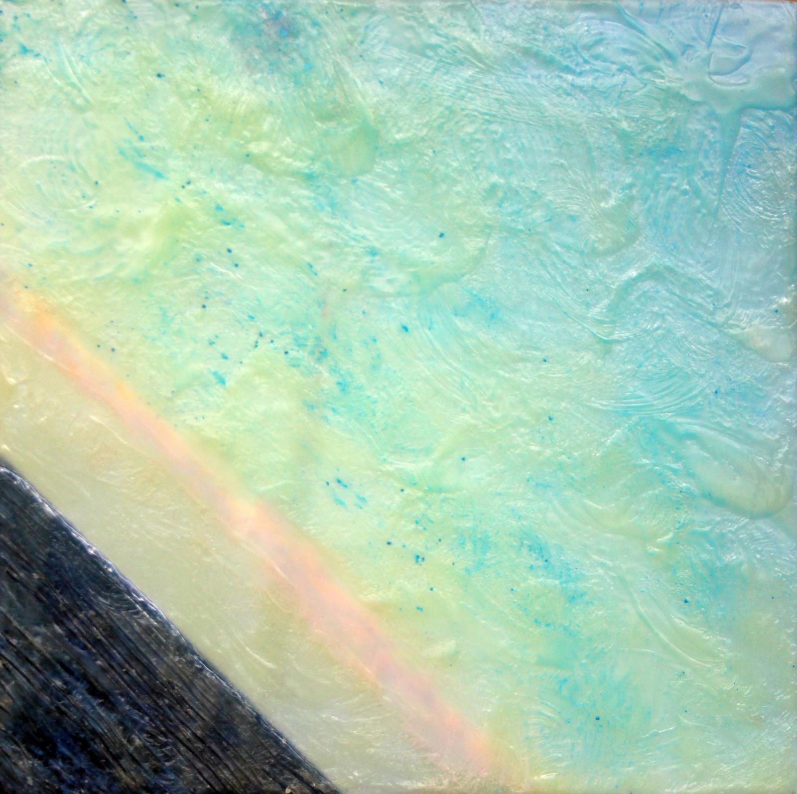 Sky and water at an angle