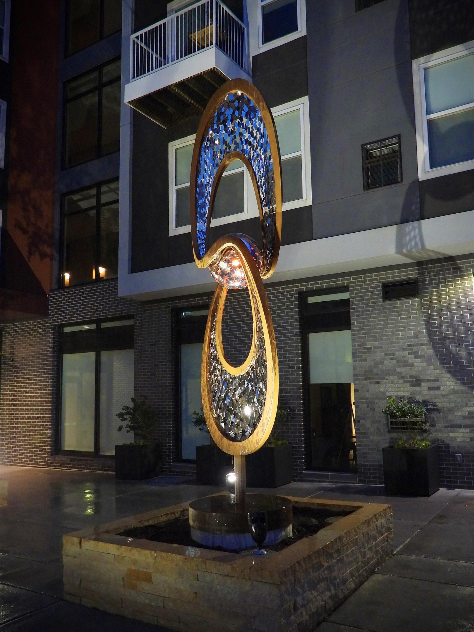 Commissioned by Art Partners for STELLA apartments. I designed and built an unique eye-catching waypoint for the new development to go with  the "stellar" themed artwork throughout the inside of the building. From the front vantage point there is a stylized "S" in the sculpture, a nod towards the "S" in Stella.