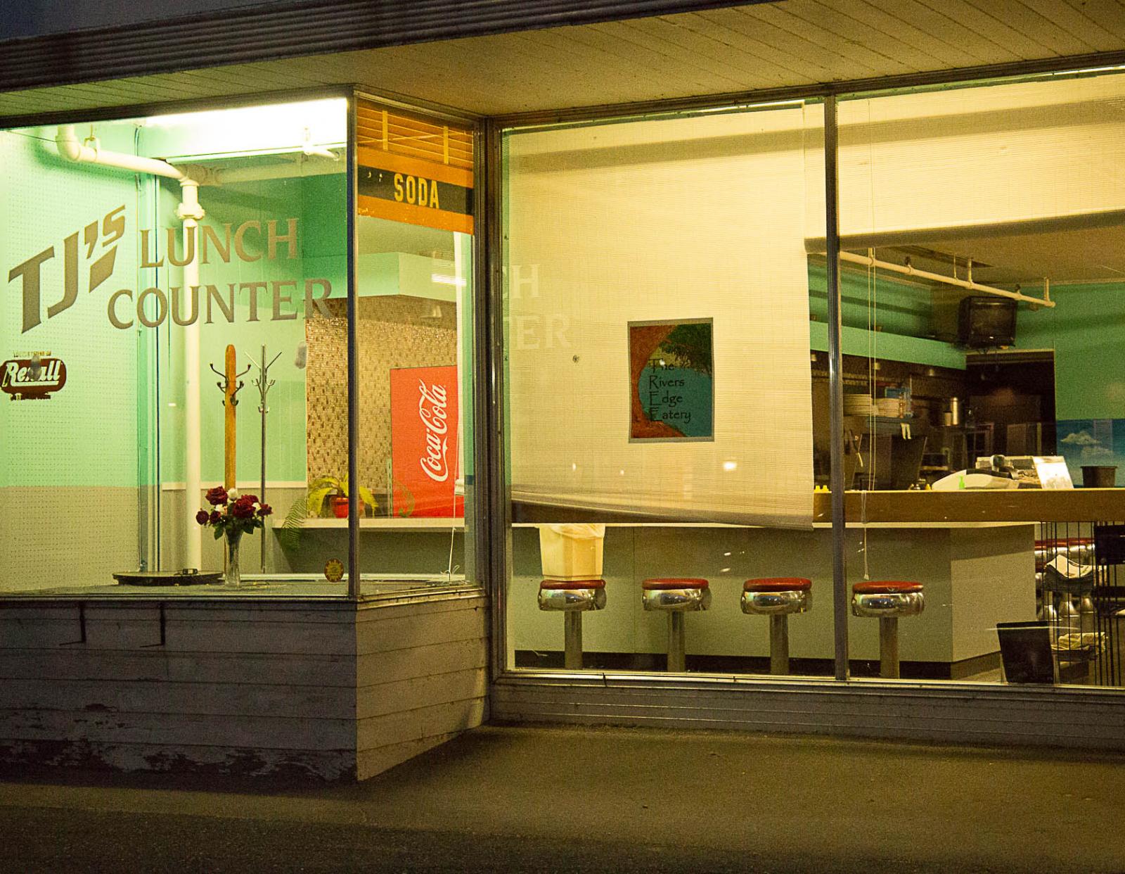 Driving across Vermont on a Friday night, I passed a small restaurant I'd seen before only in daylight. It glowed in the dark, reminding me of the 1950s.