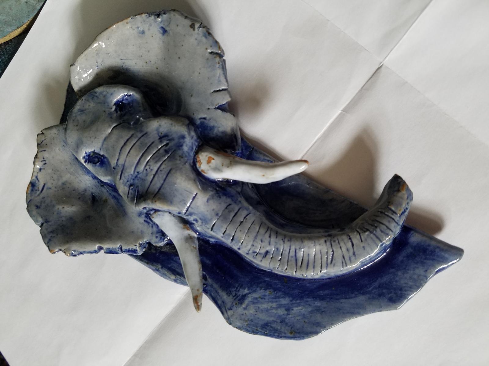 A new effort in hand-building is underway, will share more as the pieces manifest.